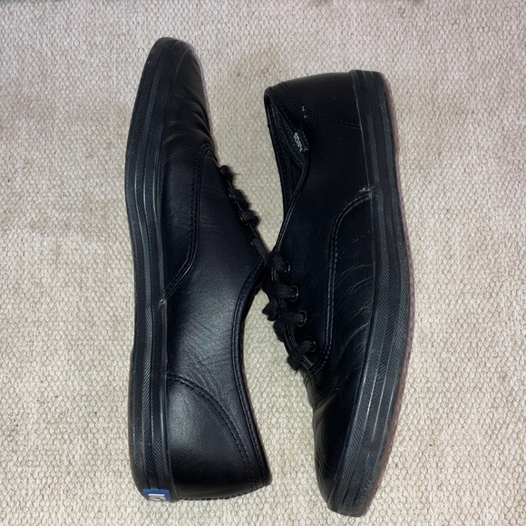 Keds Women’s size 8 1/2  Black Leather lace-up loafers / Sneakers - Picture 7 of 15